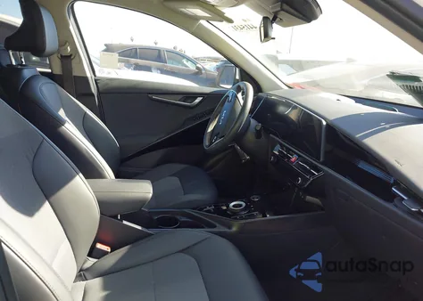 2025 Kia Niro Plug-In Hybrid Ex z USA, uszkodzony, nr VIN KNDCS3LF8S5235888